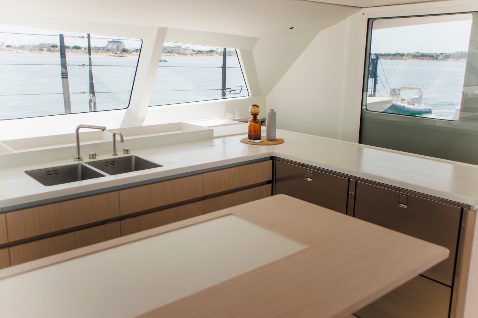 2028 Gunboat 80 - Photo 12