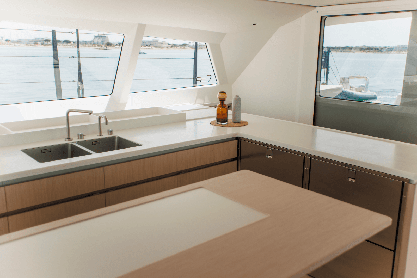 2028 Gunboat 80 - Photo 12