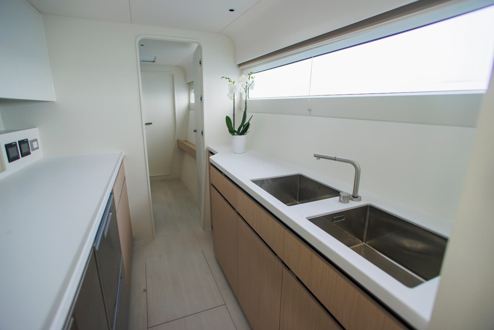 2028 Gunboat 80 - Photo 18