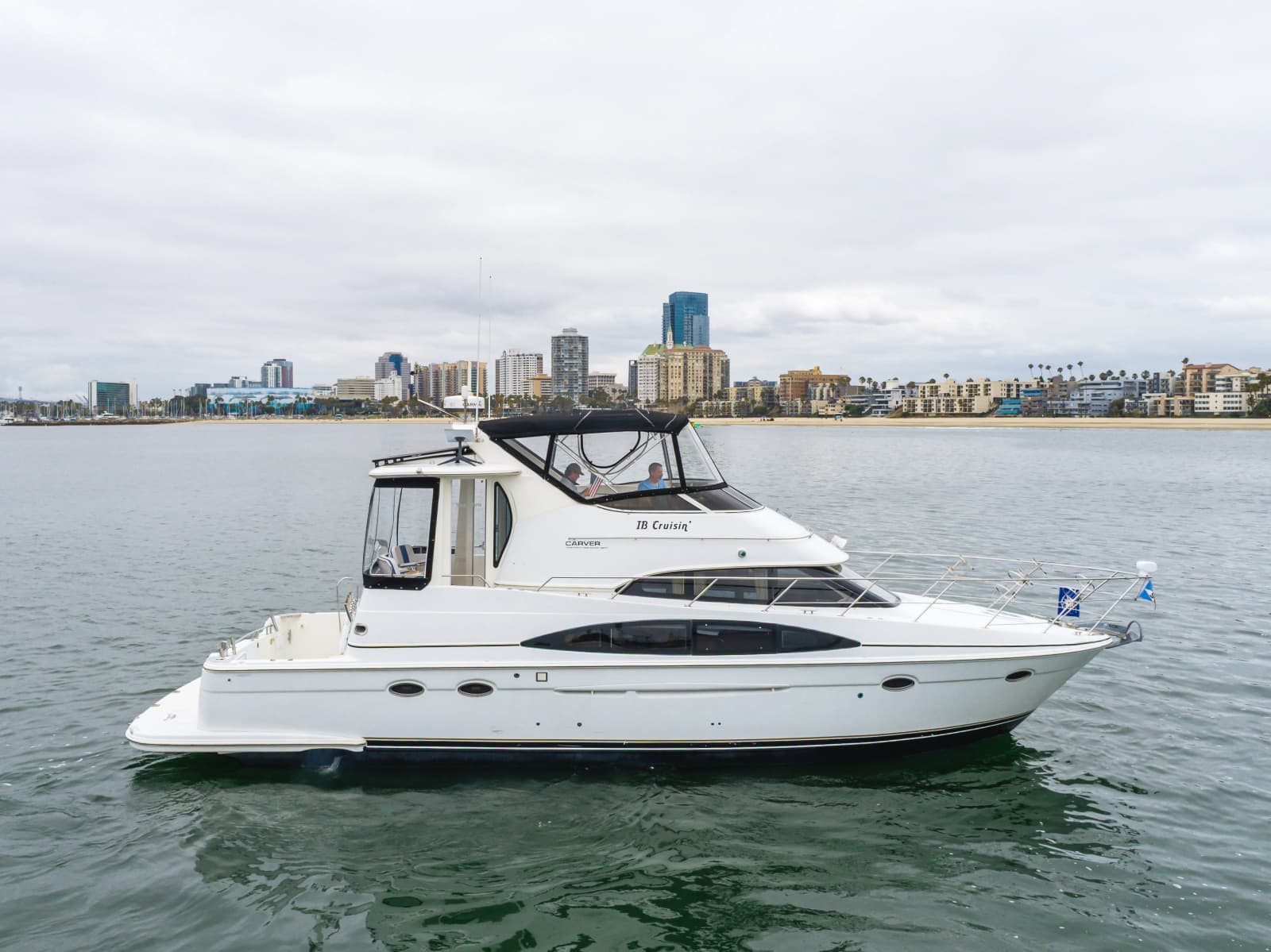 2001 Carver 444 - Photo 1