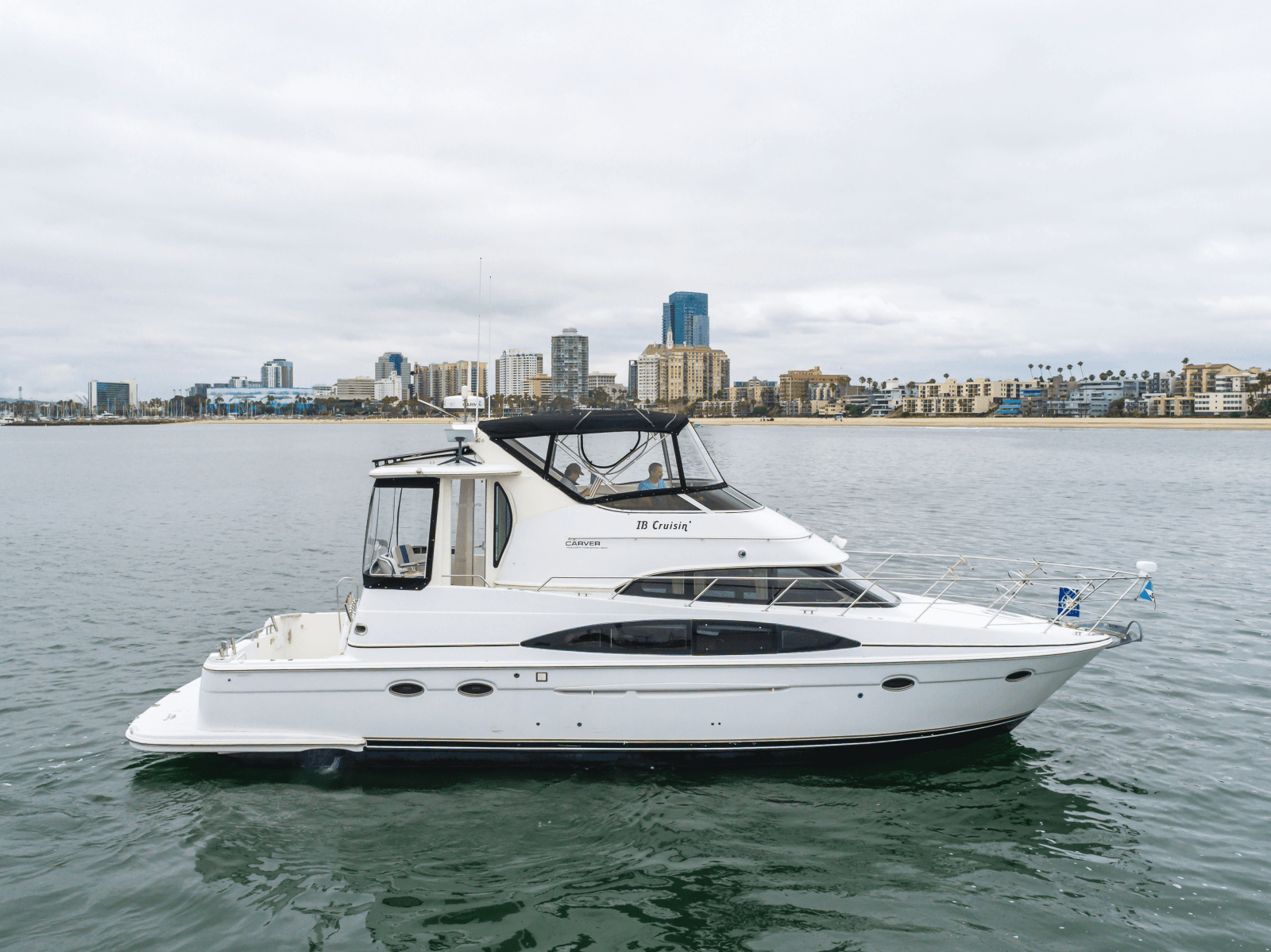 2001 Carver 444 - Photo 1