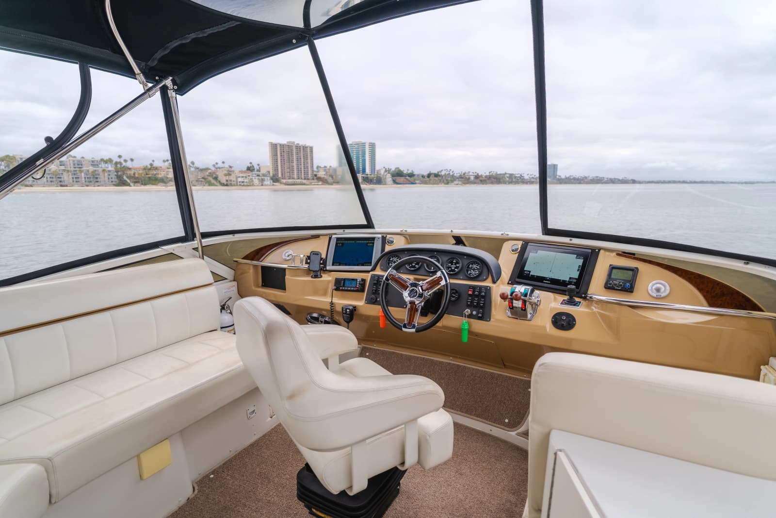 2001 Carver 444 - Photo 19
