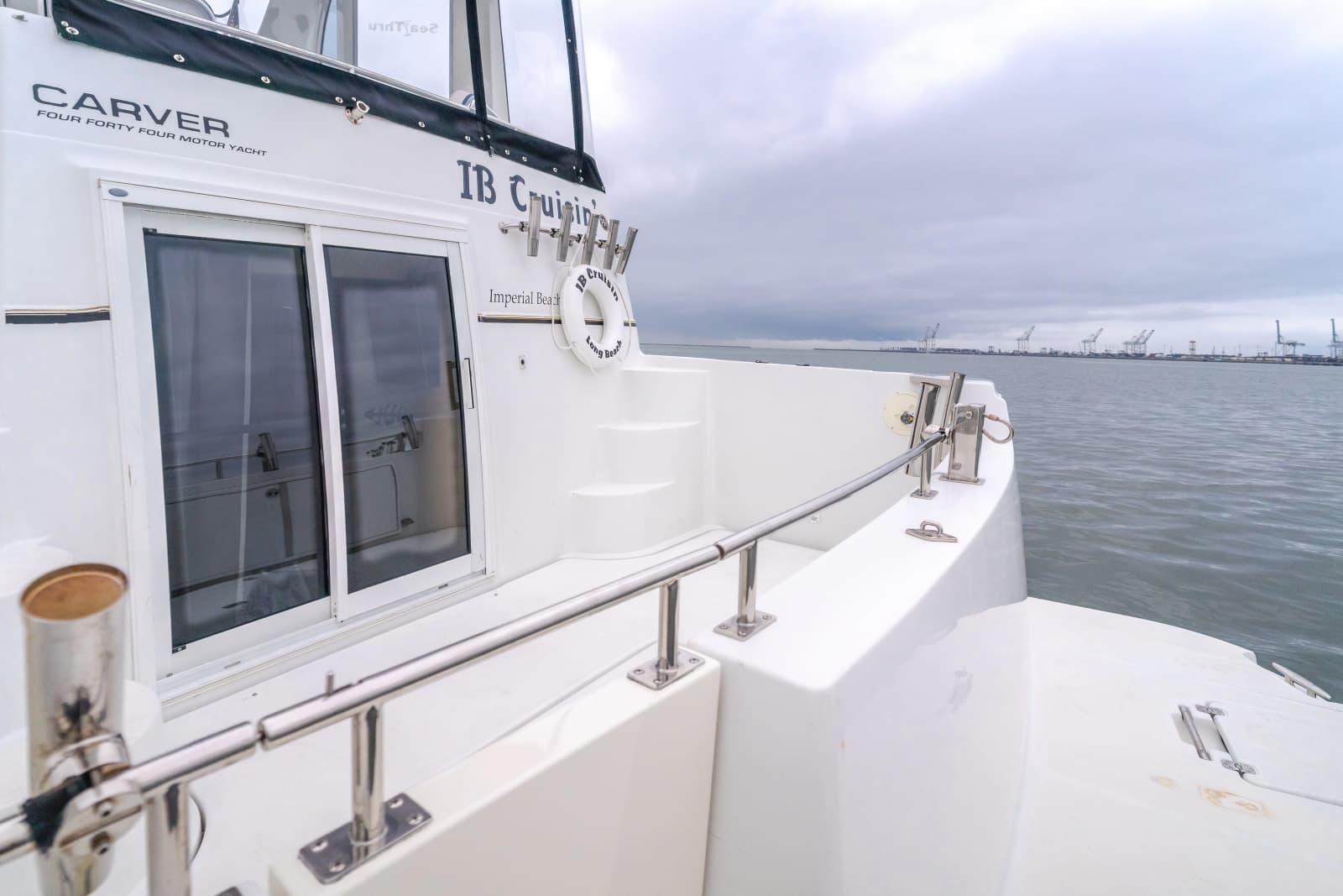2001 Carver 444 - Photo 13