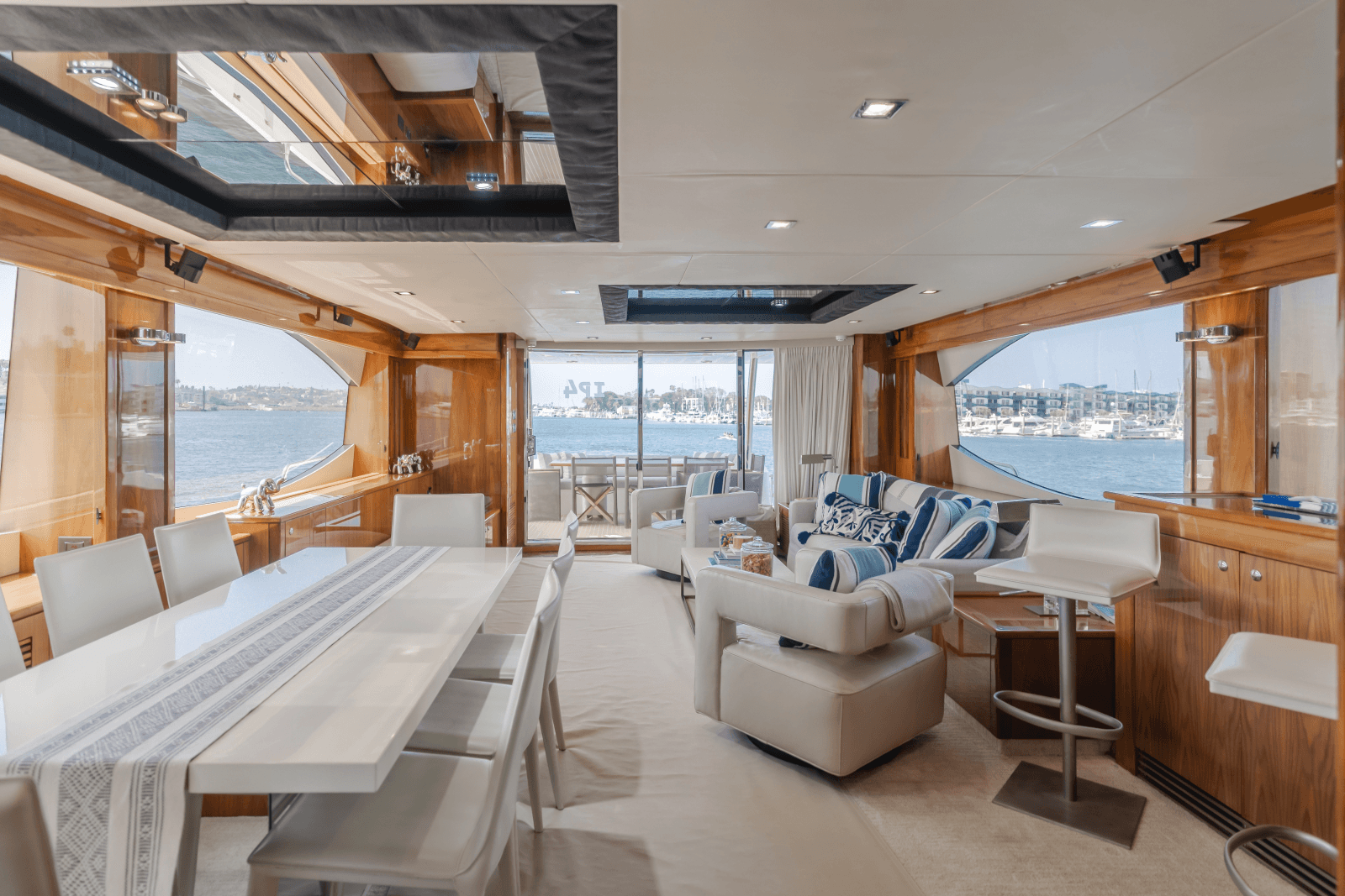 2011 Sunseeker 88 Yacht - Photo 46