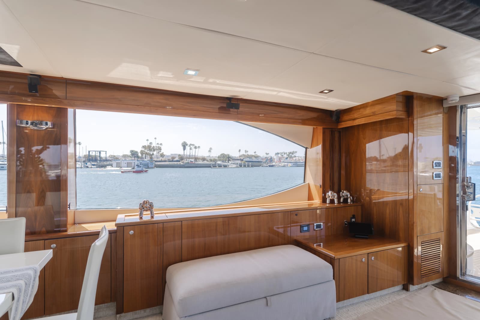 2011 Sunseeker 88 Yacht - Photo 50