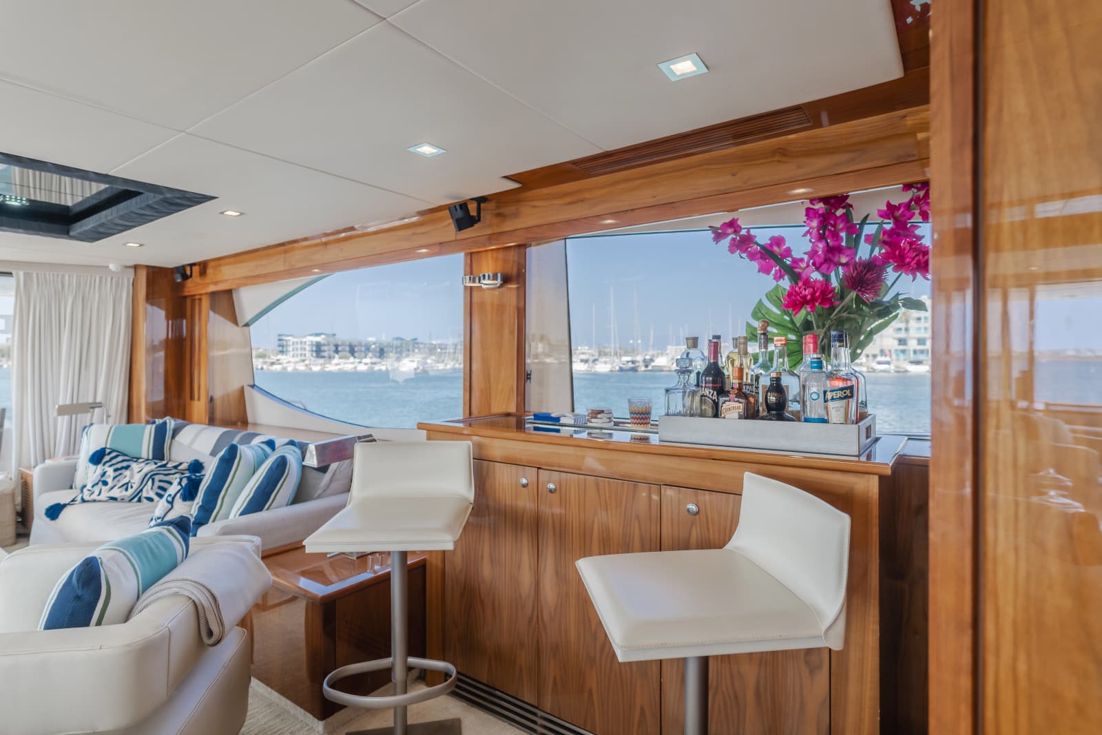 2011 Sunseeker 88 Yacht - Photo 53