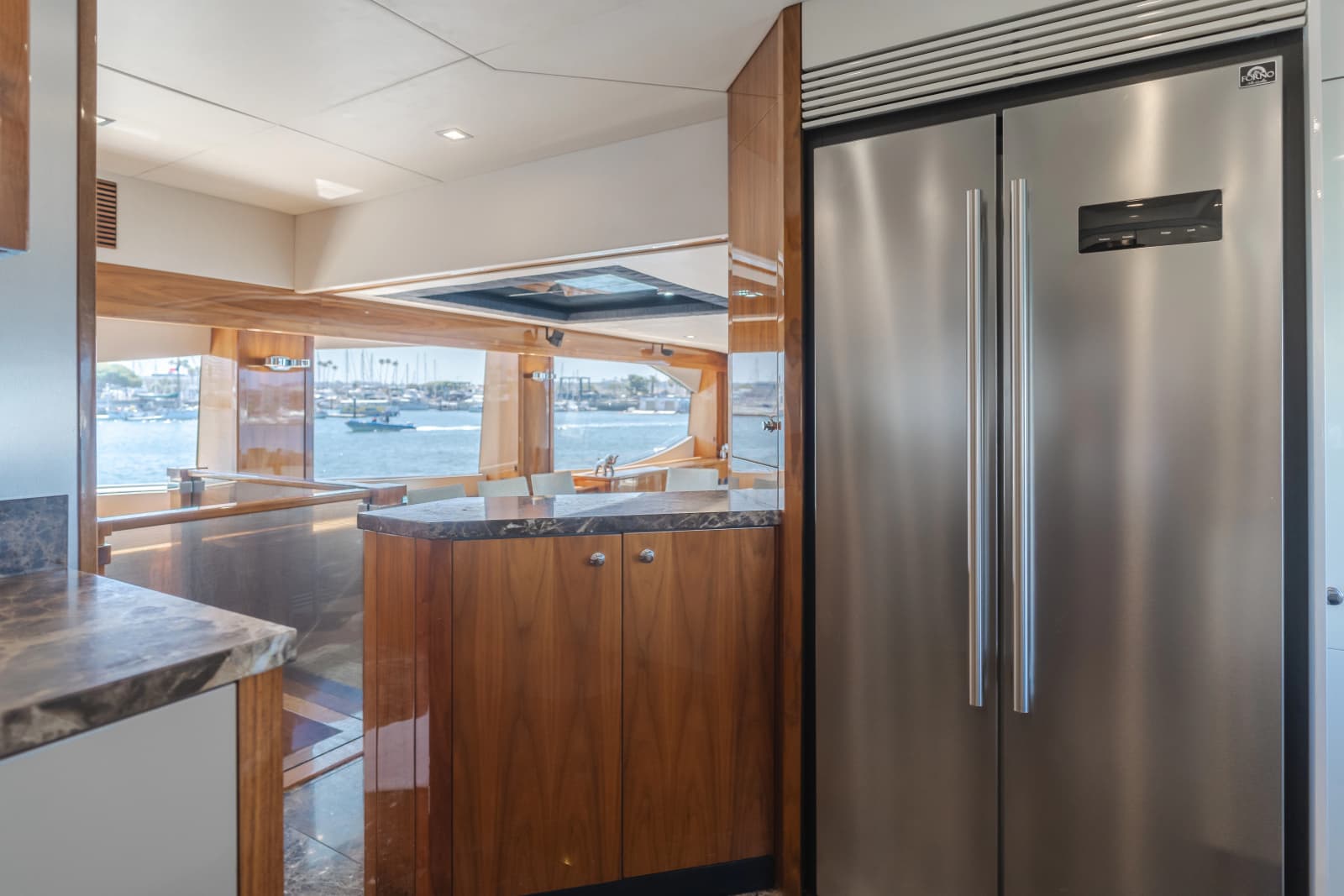 2011 Sunseeker 88 Yacht - Photo 58