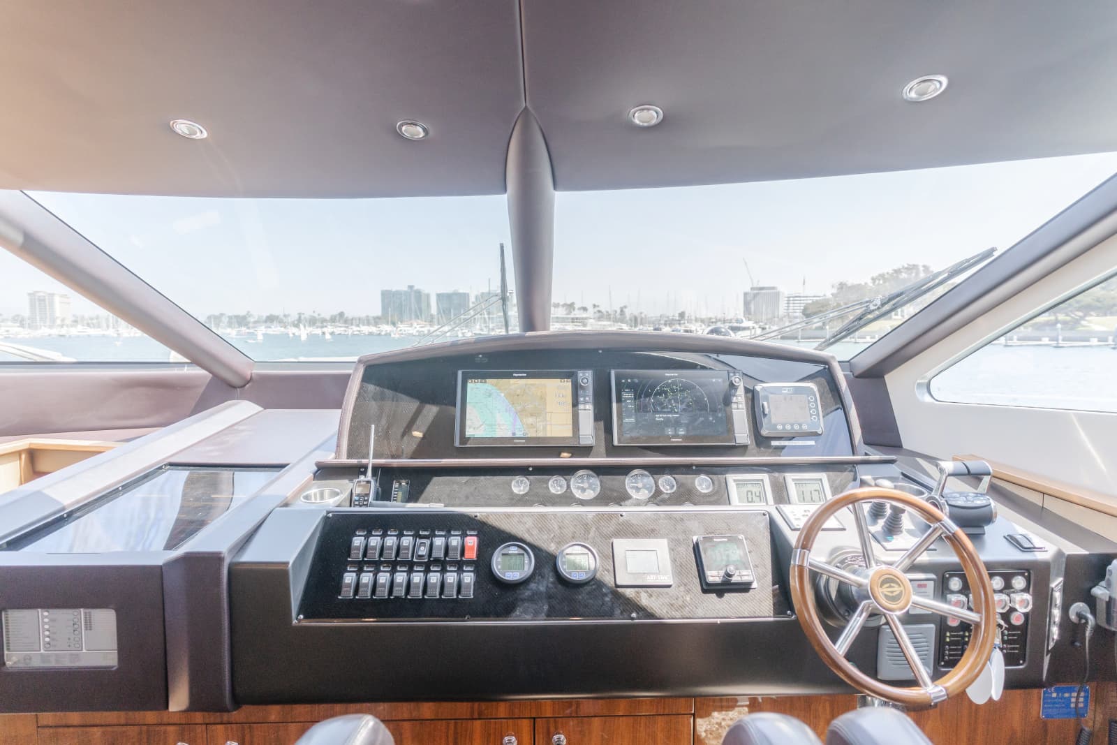 2011 Sunseeker 88 Yacht - Photo 61