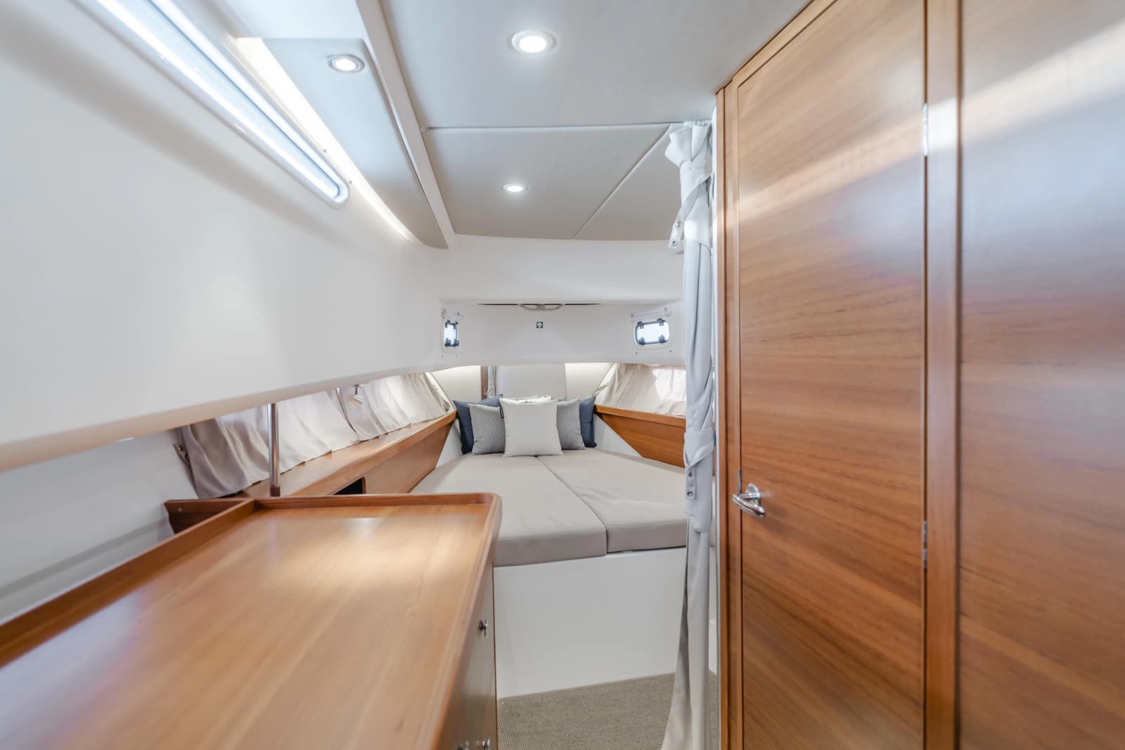 2021 Nimbus T11 - Photo 27