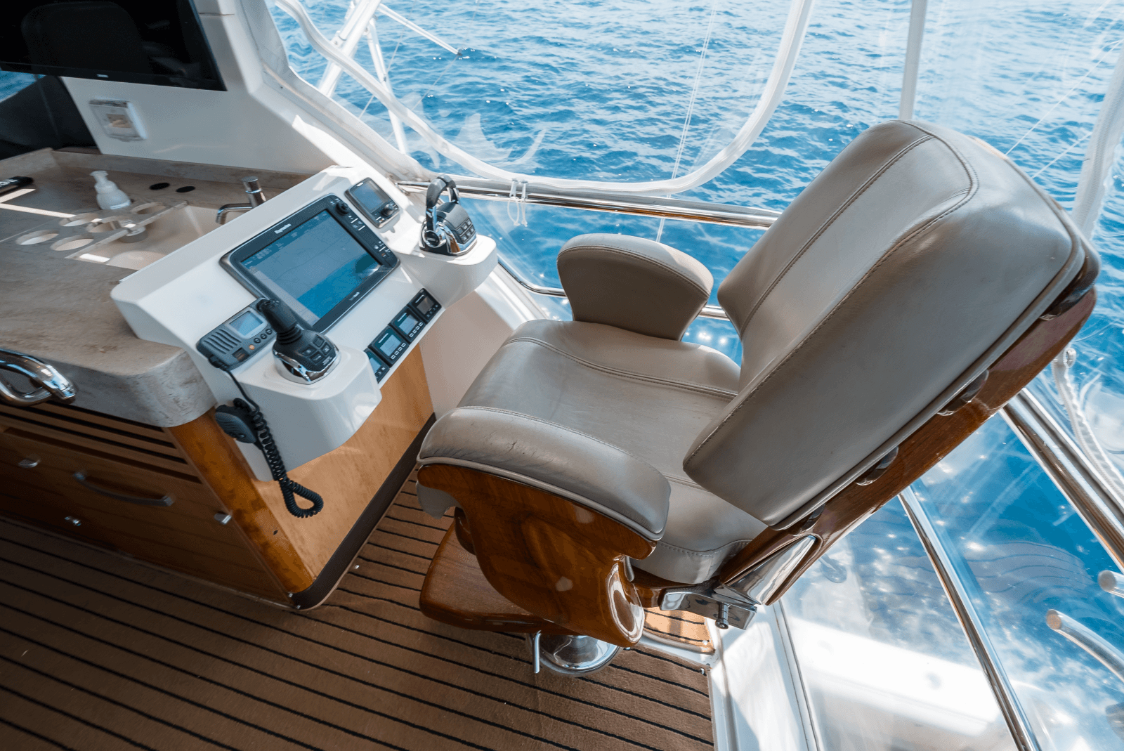 2013 Riviera 53 Enclosed Flybridge - Photo 27