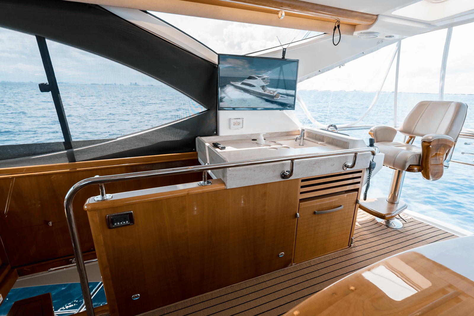 2013 Riviera 53 Enclosed Flybridge - Photo 26