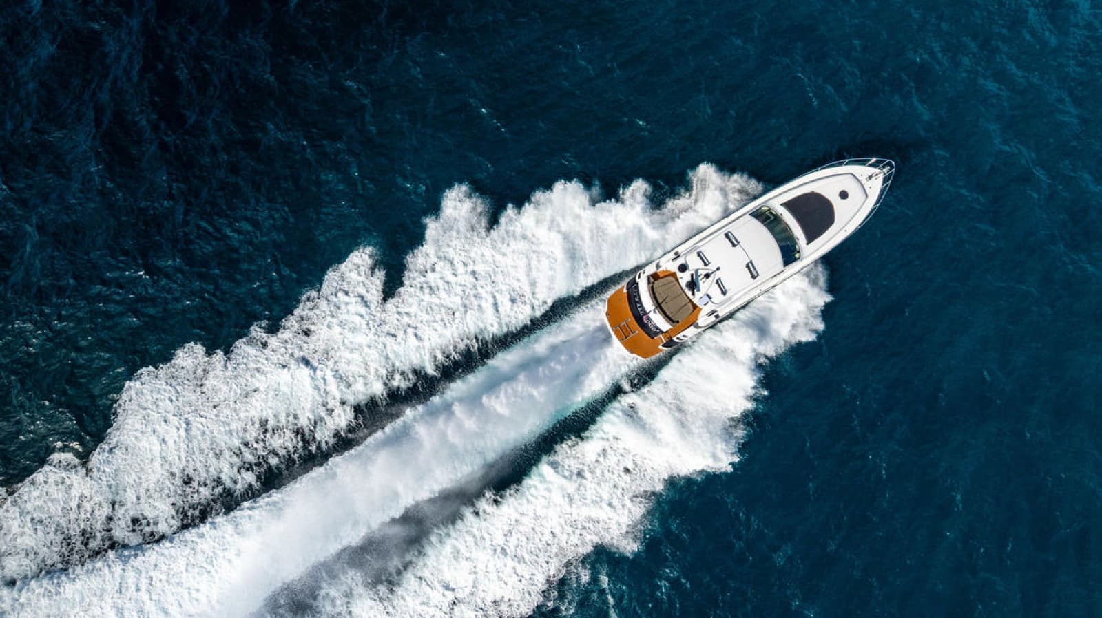 2006 Pershing 62 - Photo 3