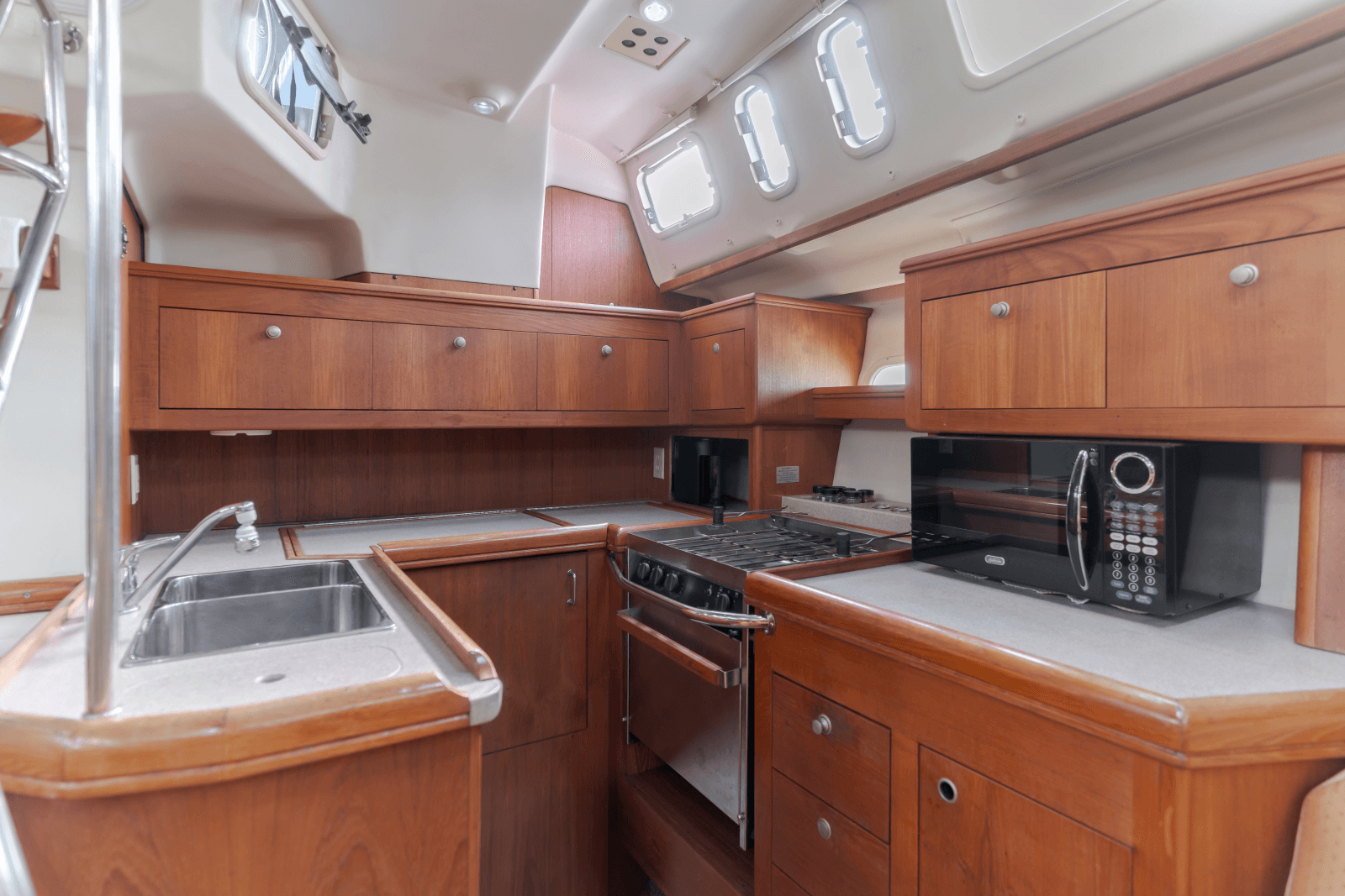 2001 Hunter Passage 456 - Photo 14