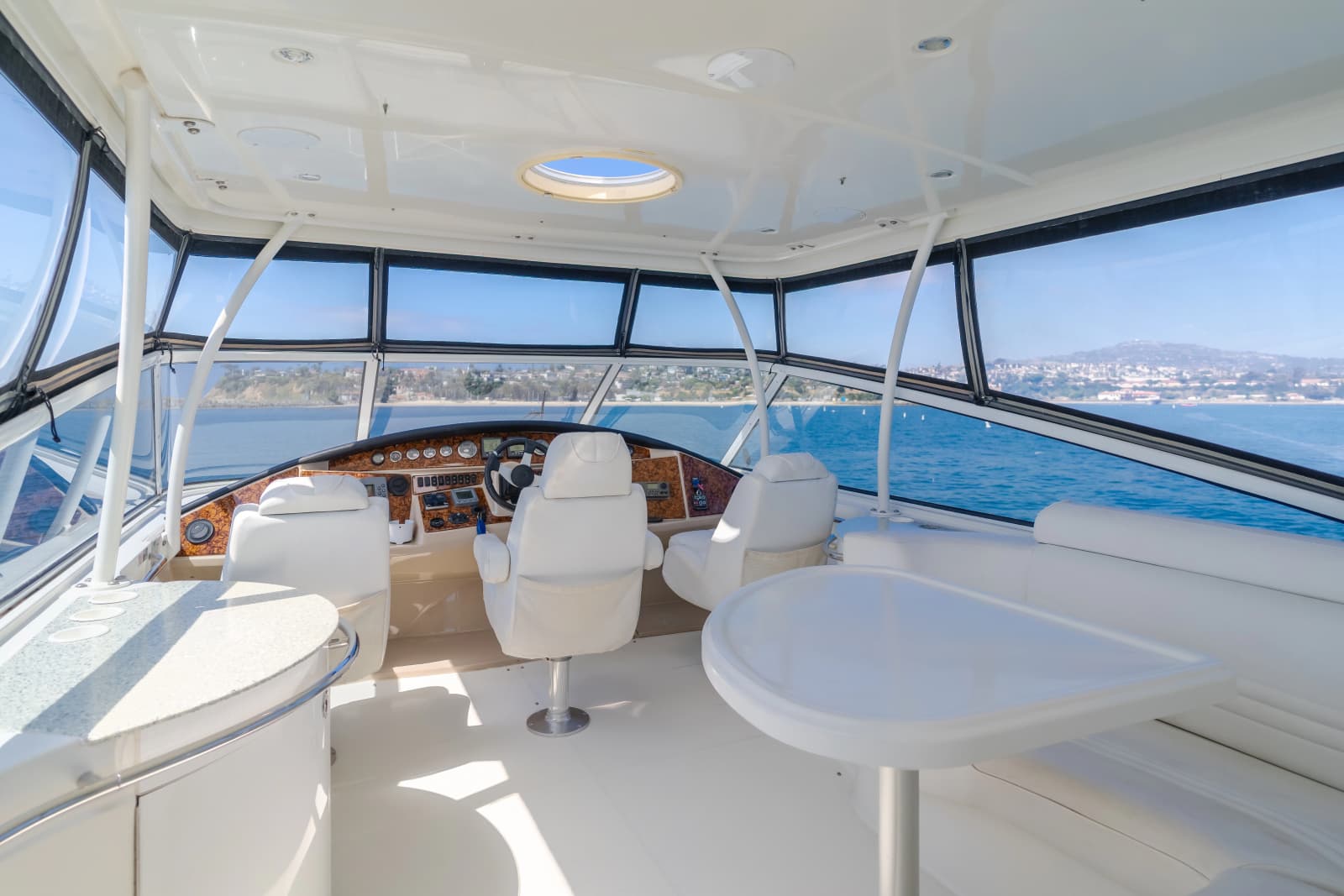 2006 Carver 46 Motor Yacht - Photo 9