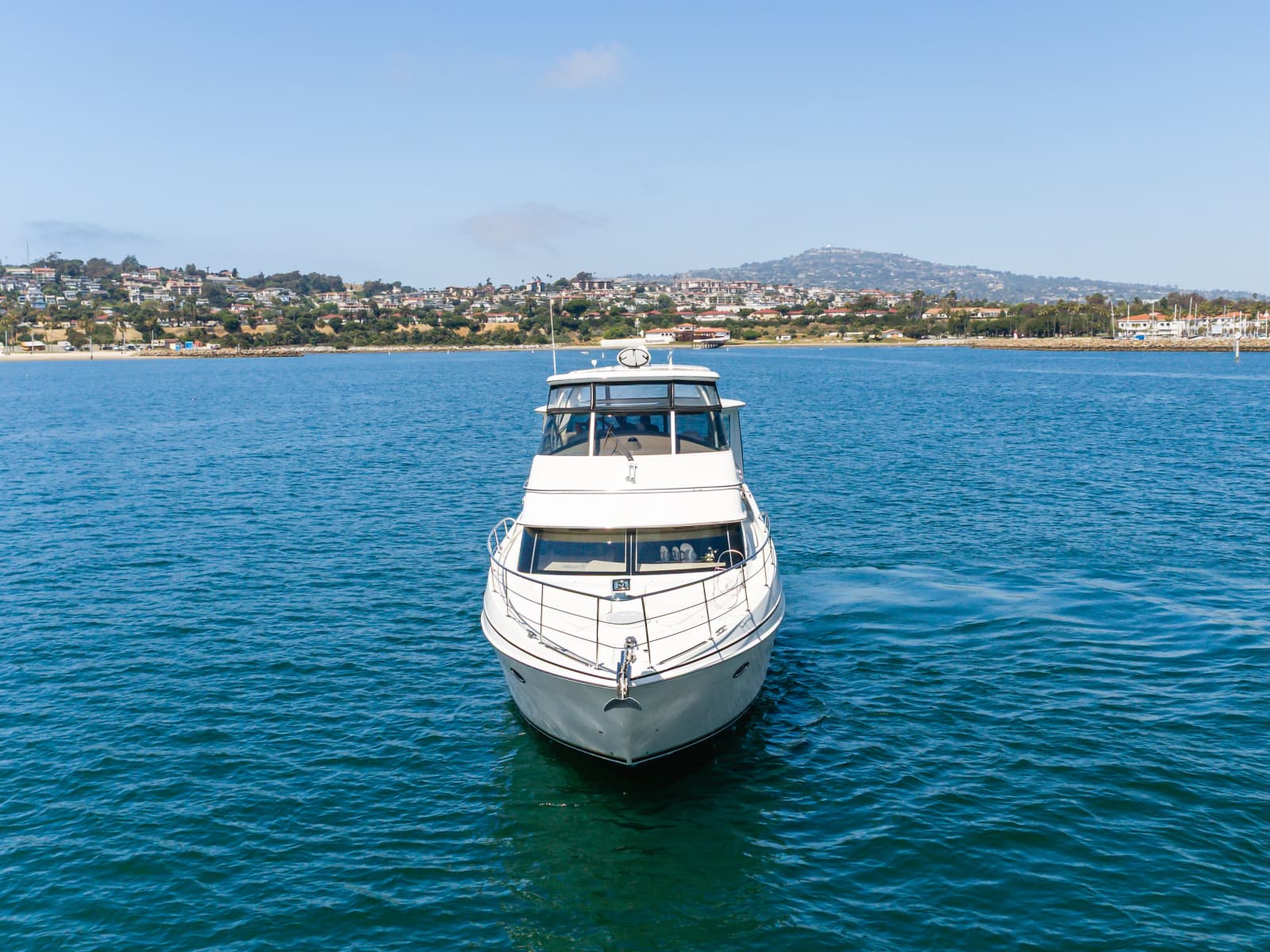 2006 Carver 46 Motor Yacht - Photo 2