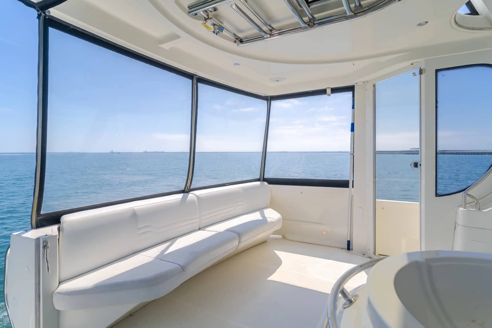2006 Carver 46 Motor Yacht - Photo 7