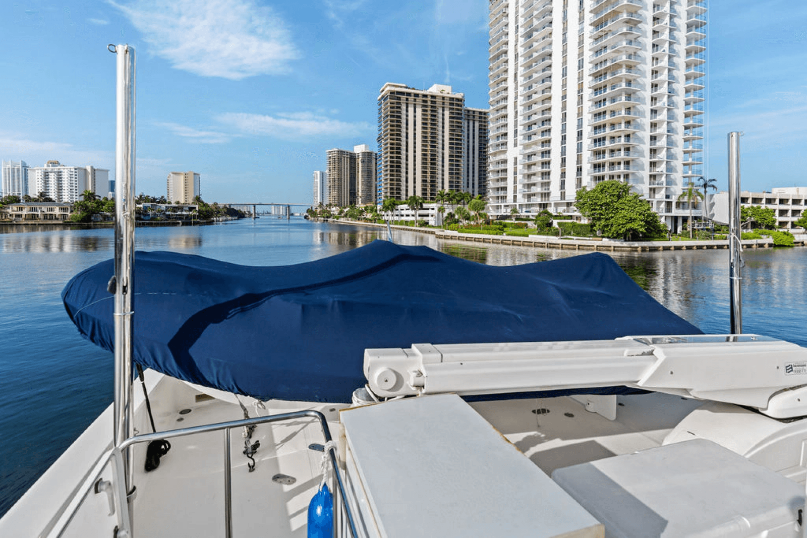 2006 Ferretti Yachts 830 - Photo 17