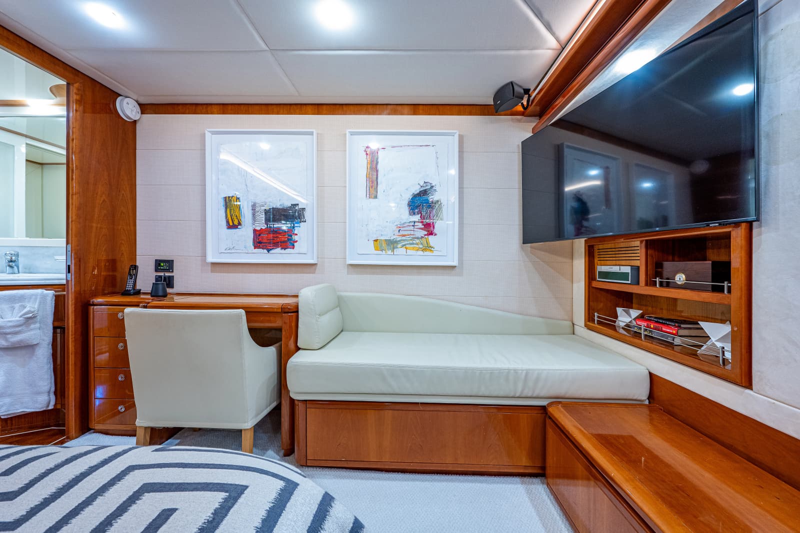 2006 Ferretti Yachts 830 - Photo 50