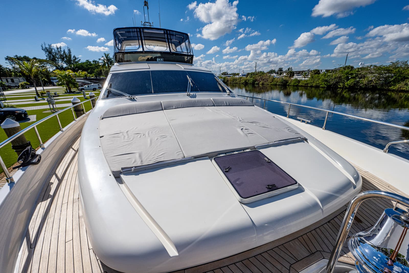 2006 Ferretti Yachts 830 - Photo 32