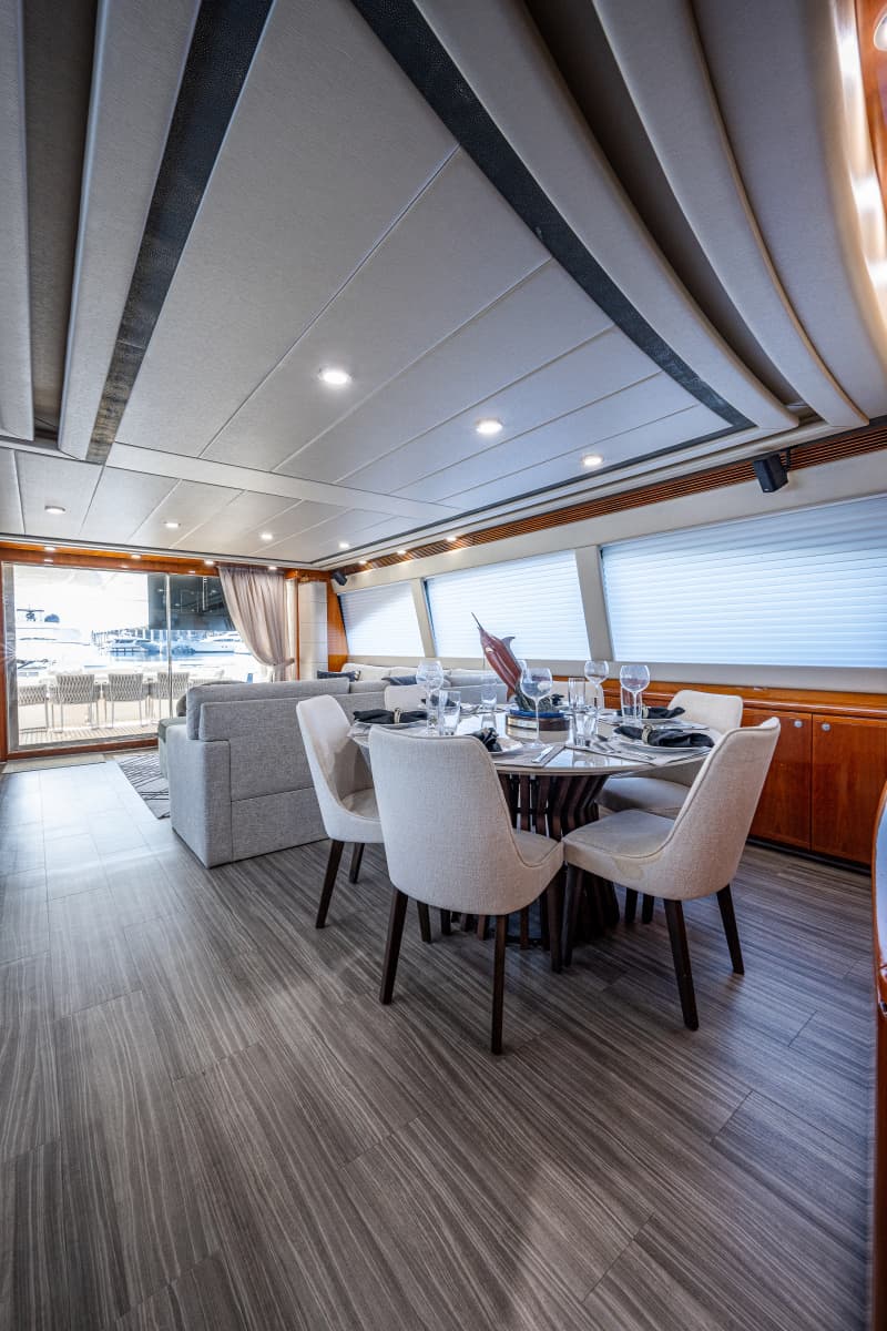 2006 Ferretti Yachts 830 - Photo 37