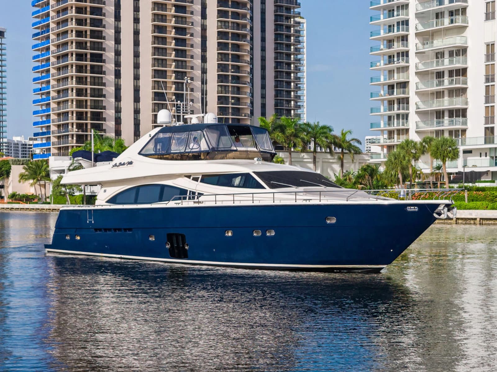 2006 Ferretti Yachts 830 - Photo 1