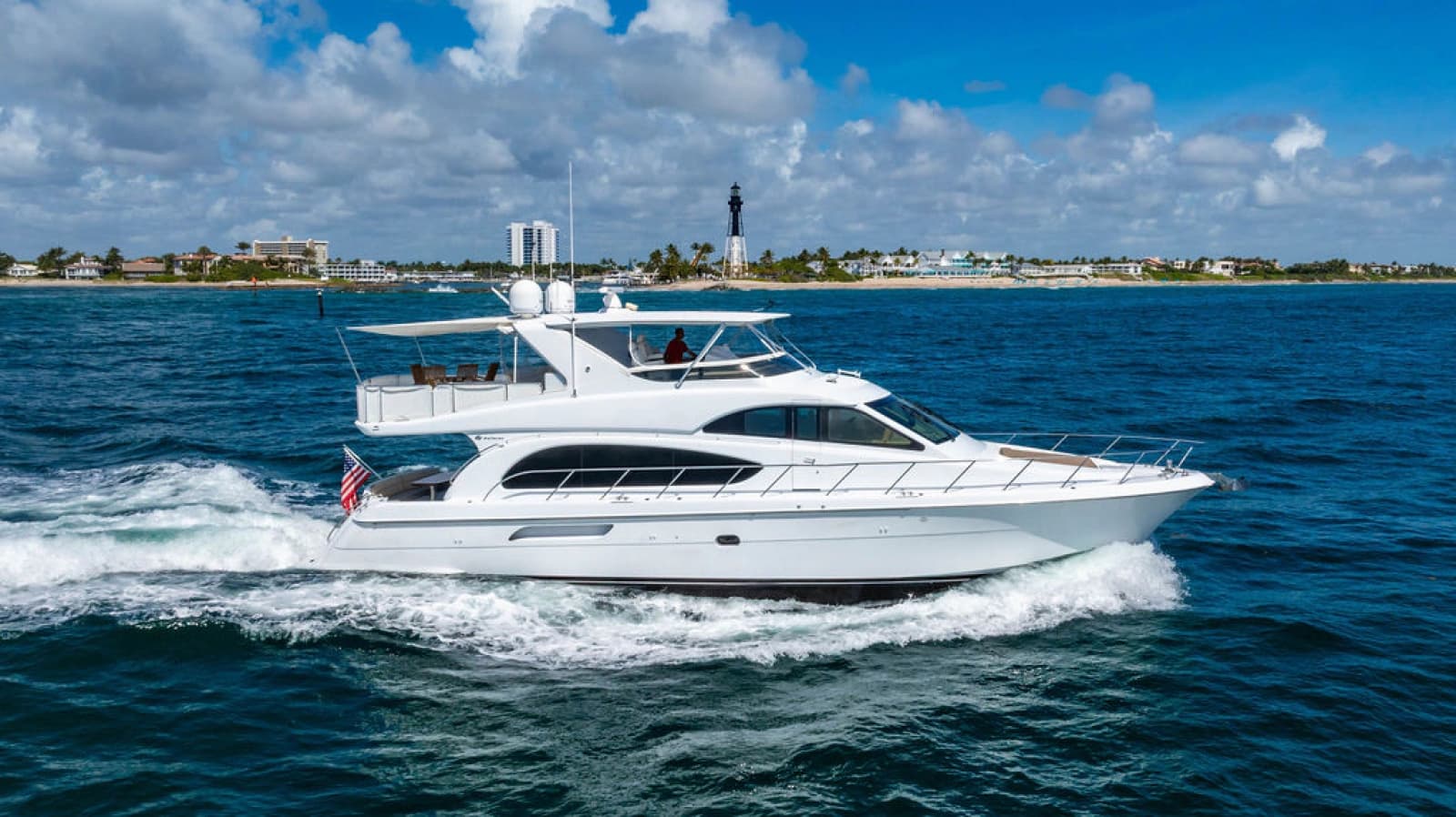2006 Hatteras 64 Motor Yacht - Photo 4