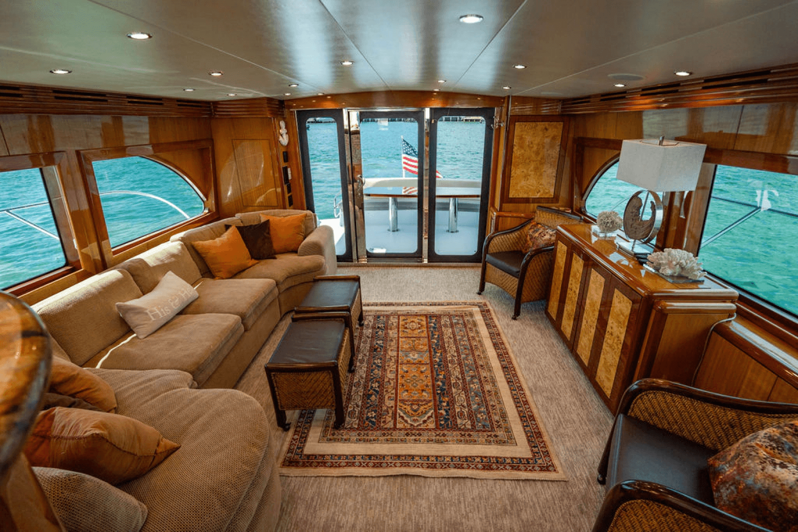 2006 Hatteras 64 Motor Yacht - Photo 11