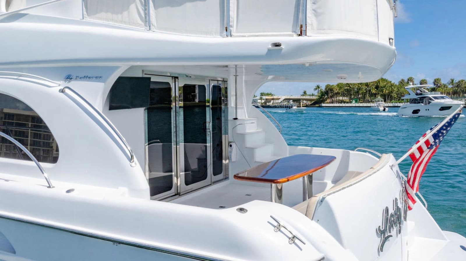 2006 Hatteras 64 Motor Yacht - Photo 6