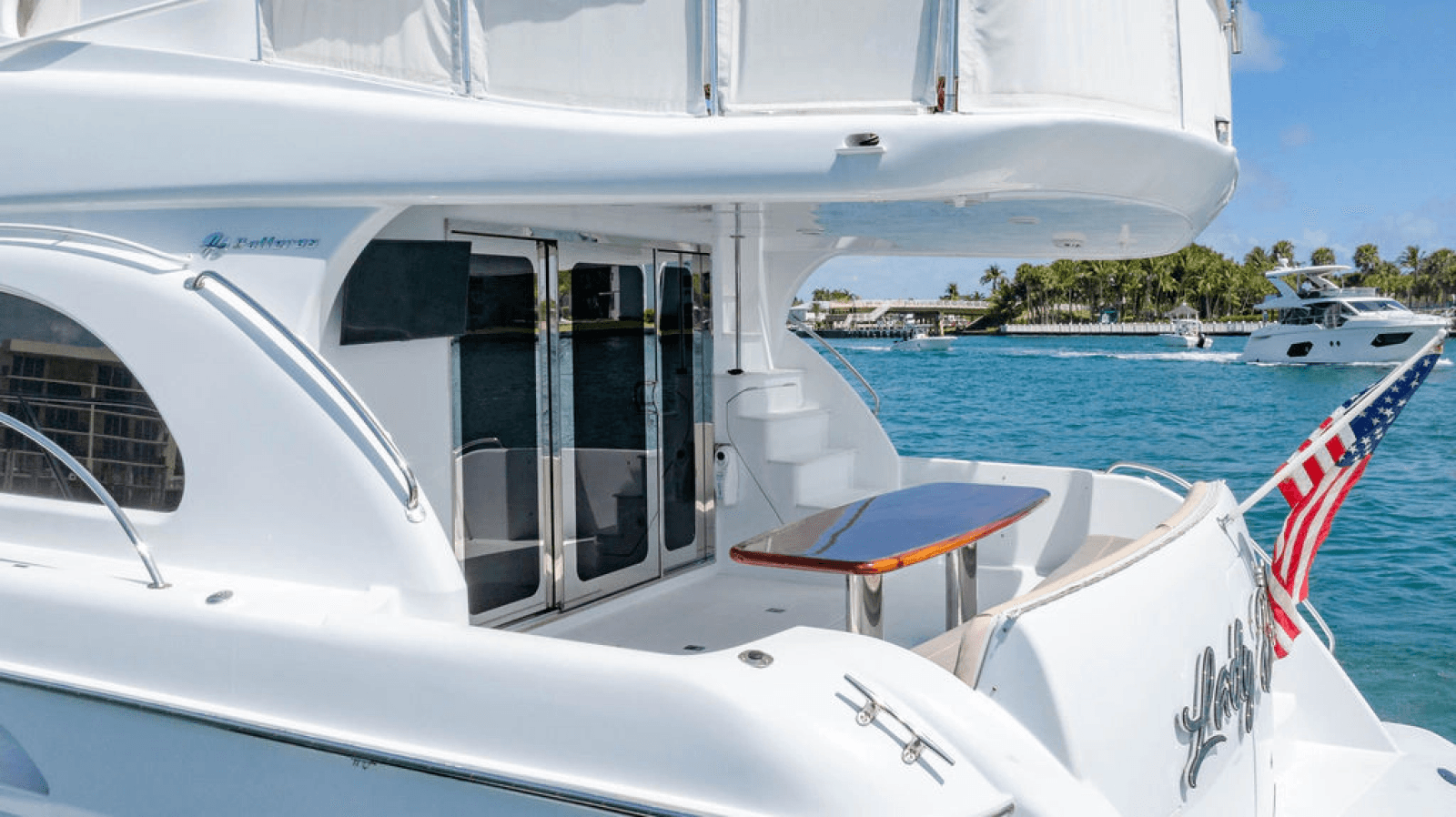 2006 Hatteras 64 Motor Yacht - Photo 6