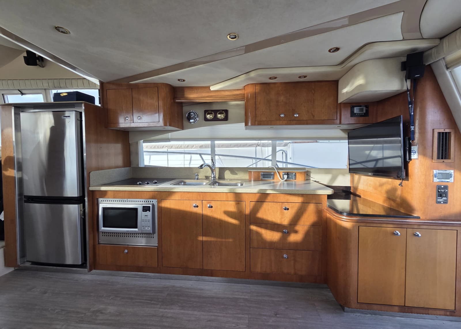 2000 Cruisers Yachts Sport 50 - Photo 8