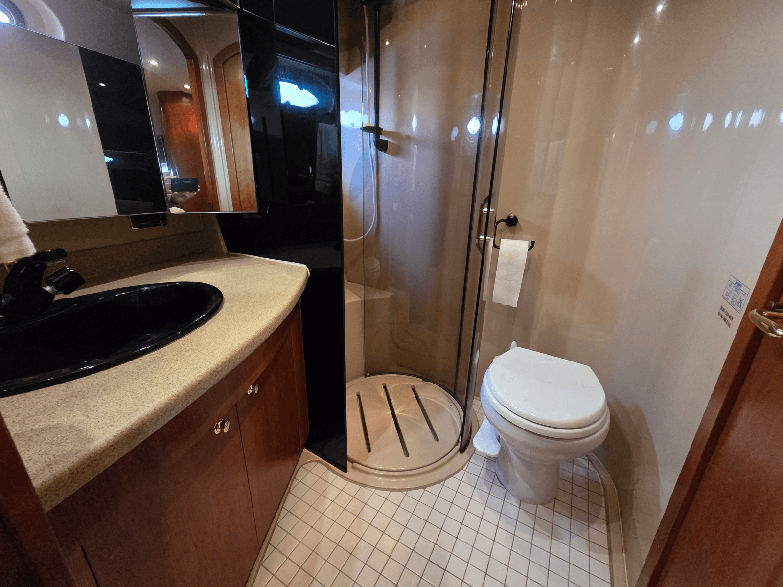 2000 Cruisers Yachts Sport 50 - Photo 14