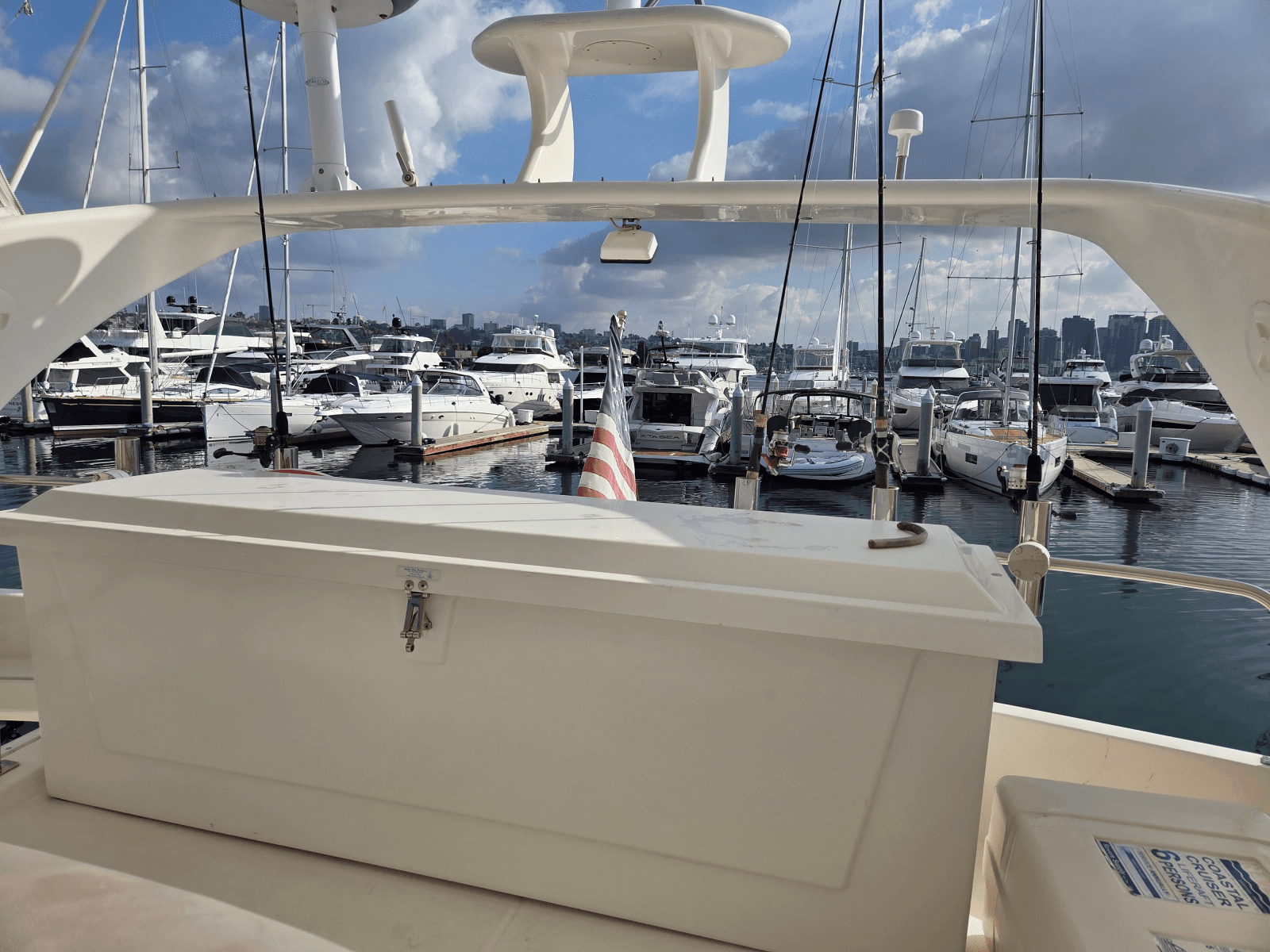 2000 Cruisers Yachts Sport 50 - Photo 6