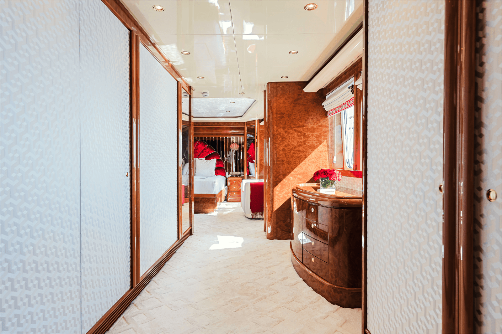 2001 Heesen Yachts 40M - Photo 17