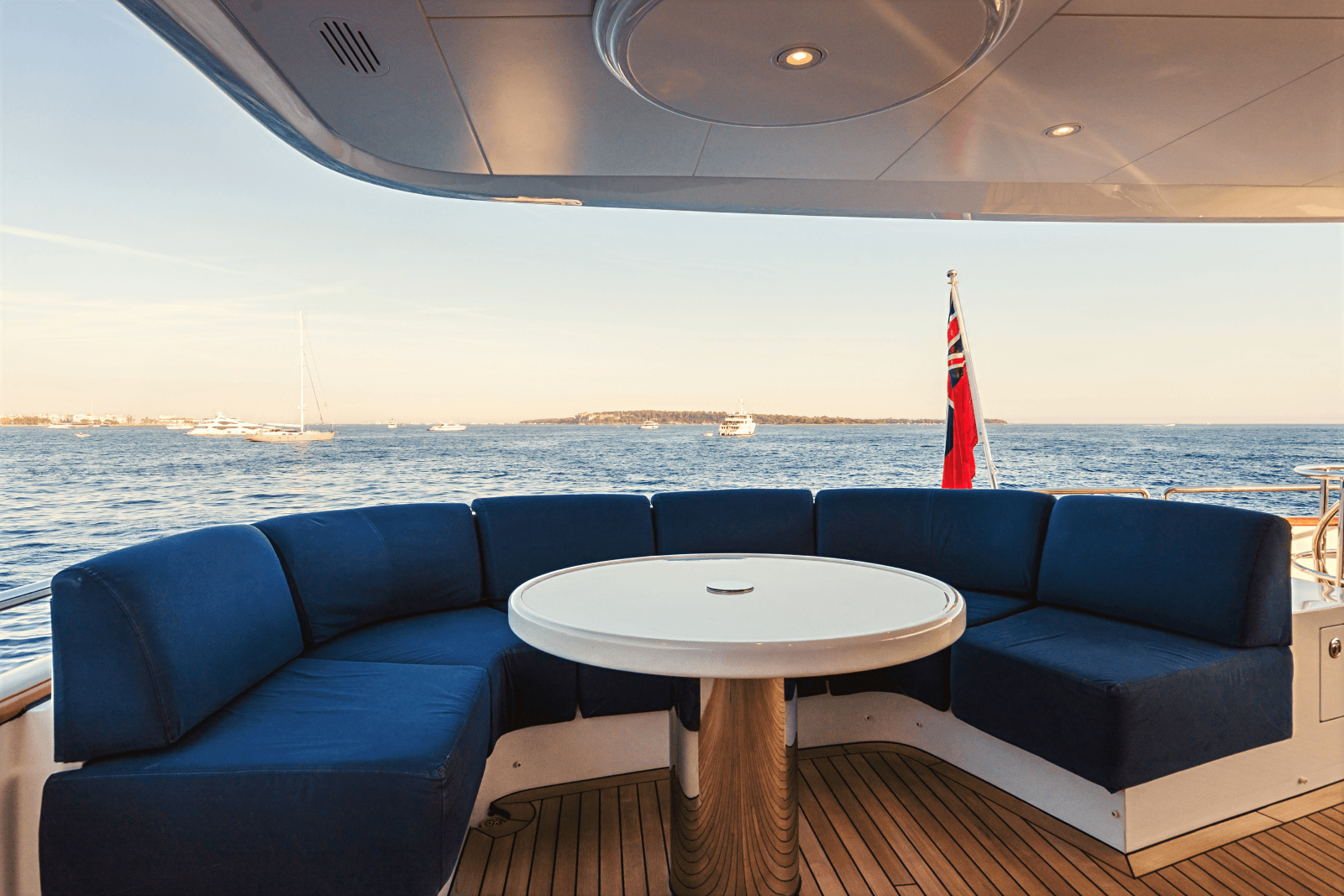 2001 Heesen Yachts 40M - Photo 34