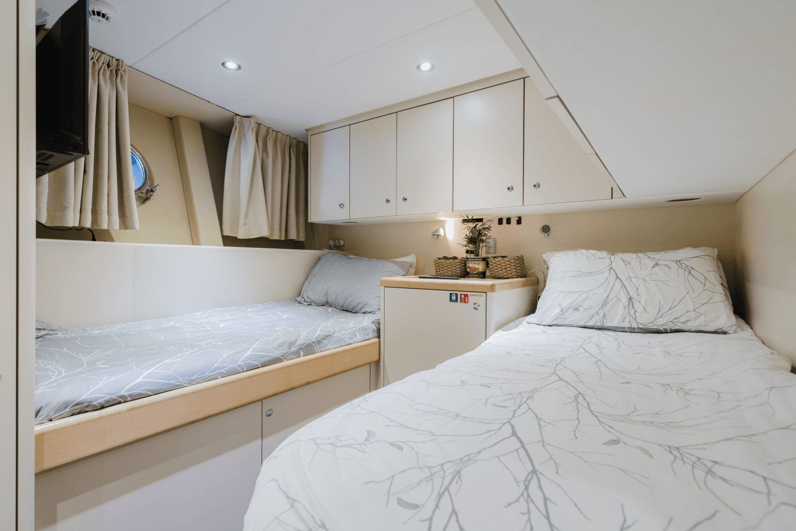 2001 Heesen Yachts 40M - Photo 56