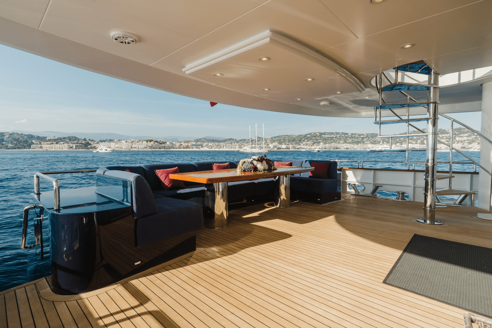 2001 Heesen Yachts 40M - Photo 9