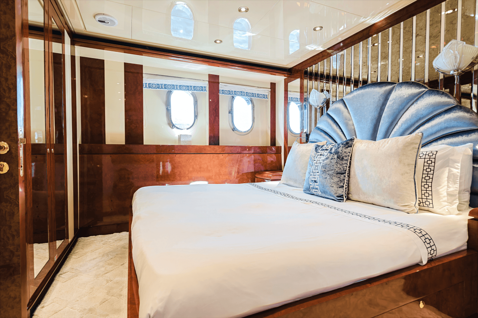 2001 Heesen Yachts 40M - Photo 51