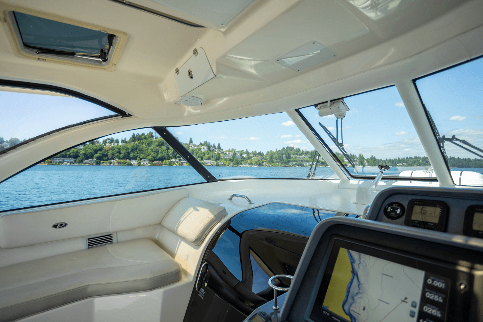 2009 Pursuit 375 OS - Photo 12
