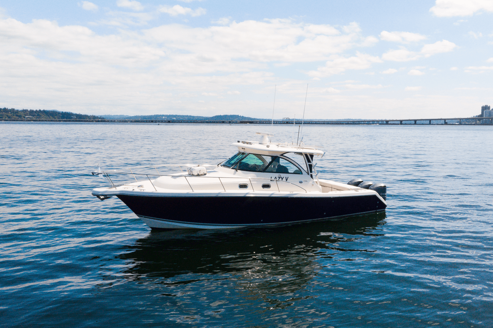 2009 Pursuit 375 OS - Photo 1