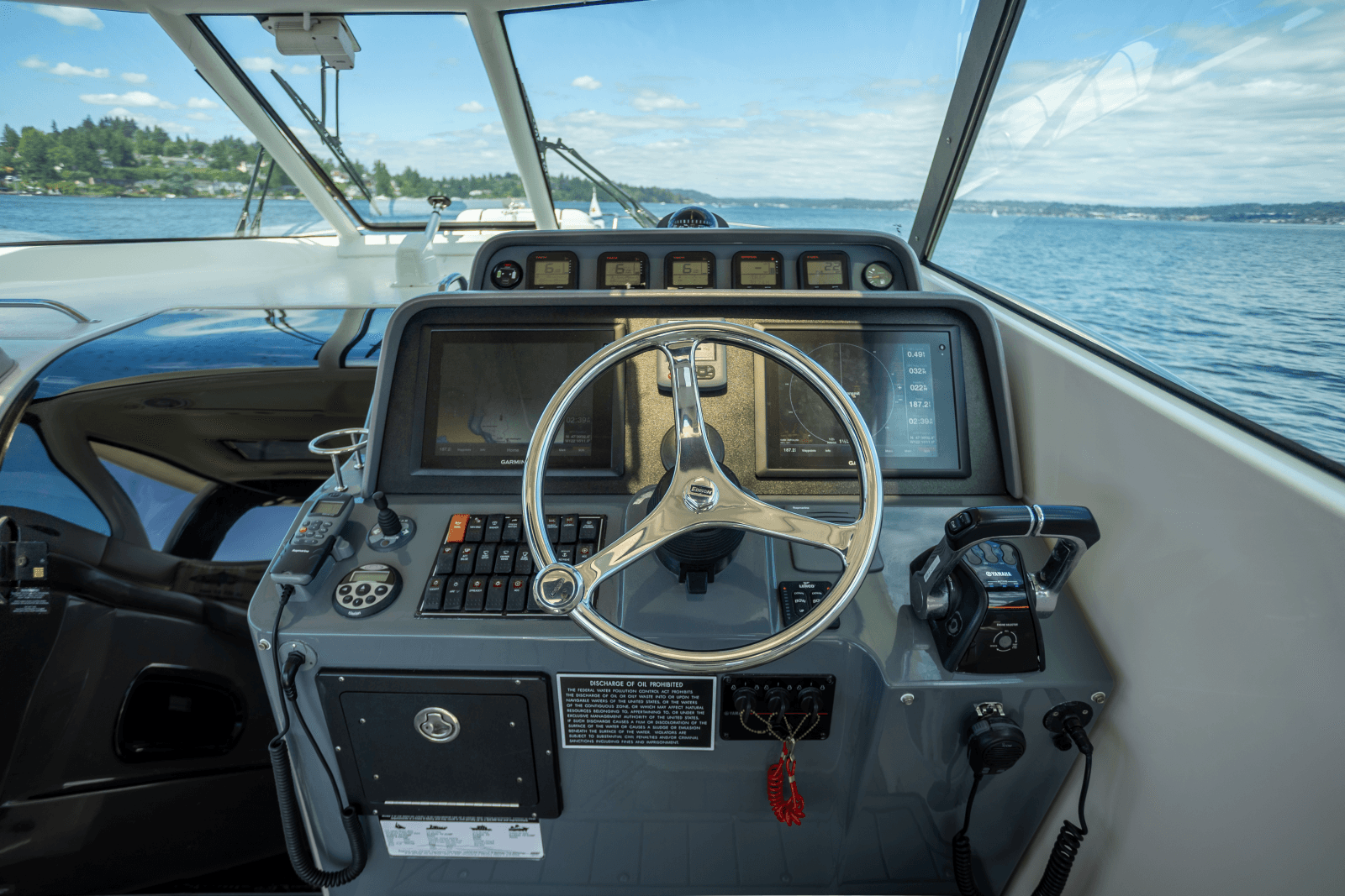 2009 Pursuit 375 OS - Photo 15