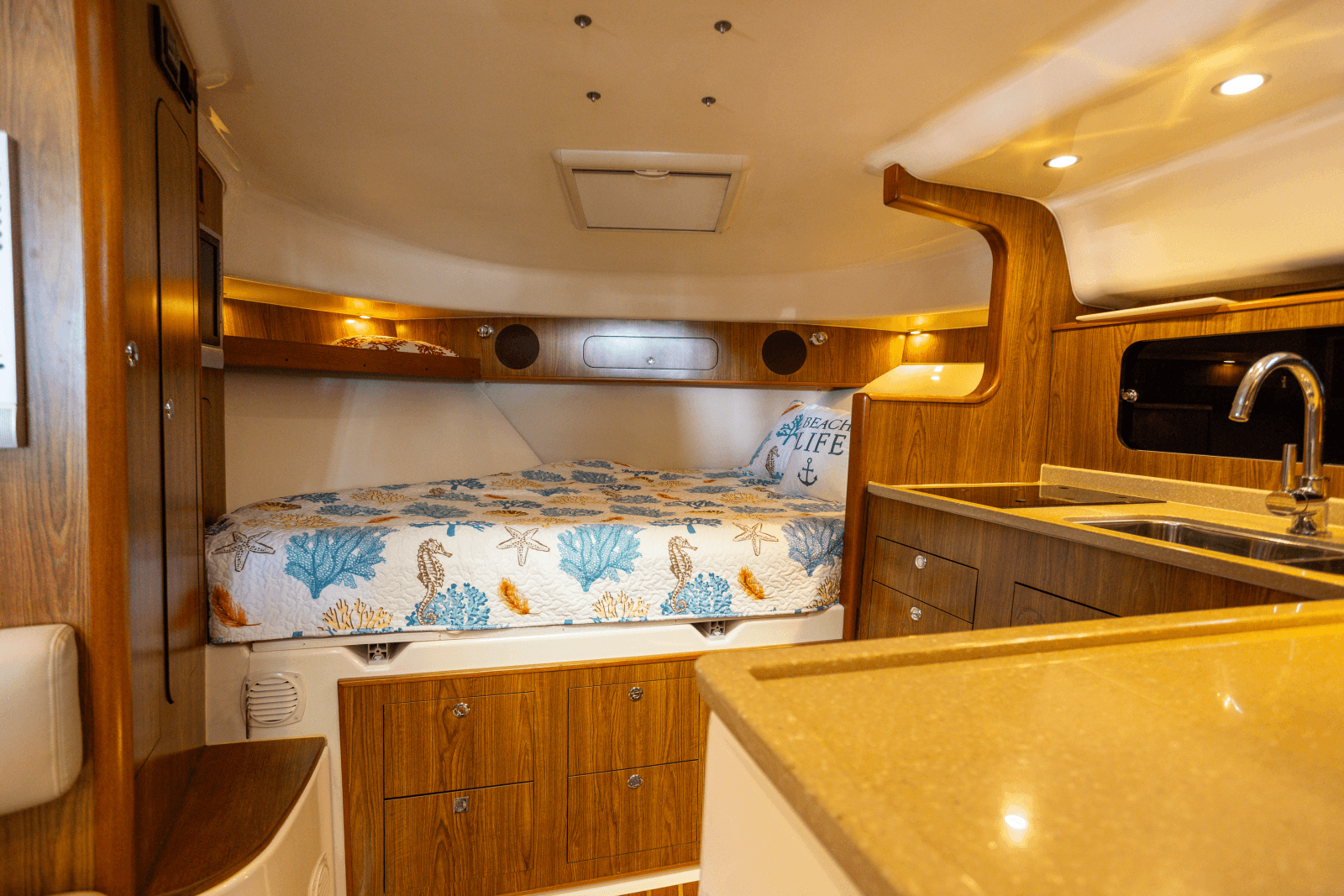 2009 Pursuit 375 OS - Photo 21