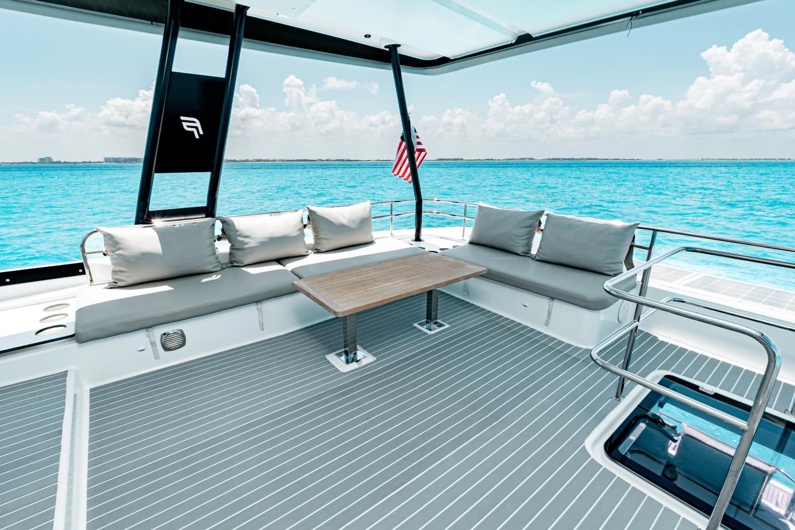 2020 Fountaine Pajot MY6 - Photo 8