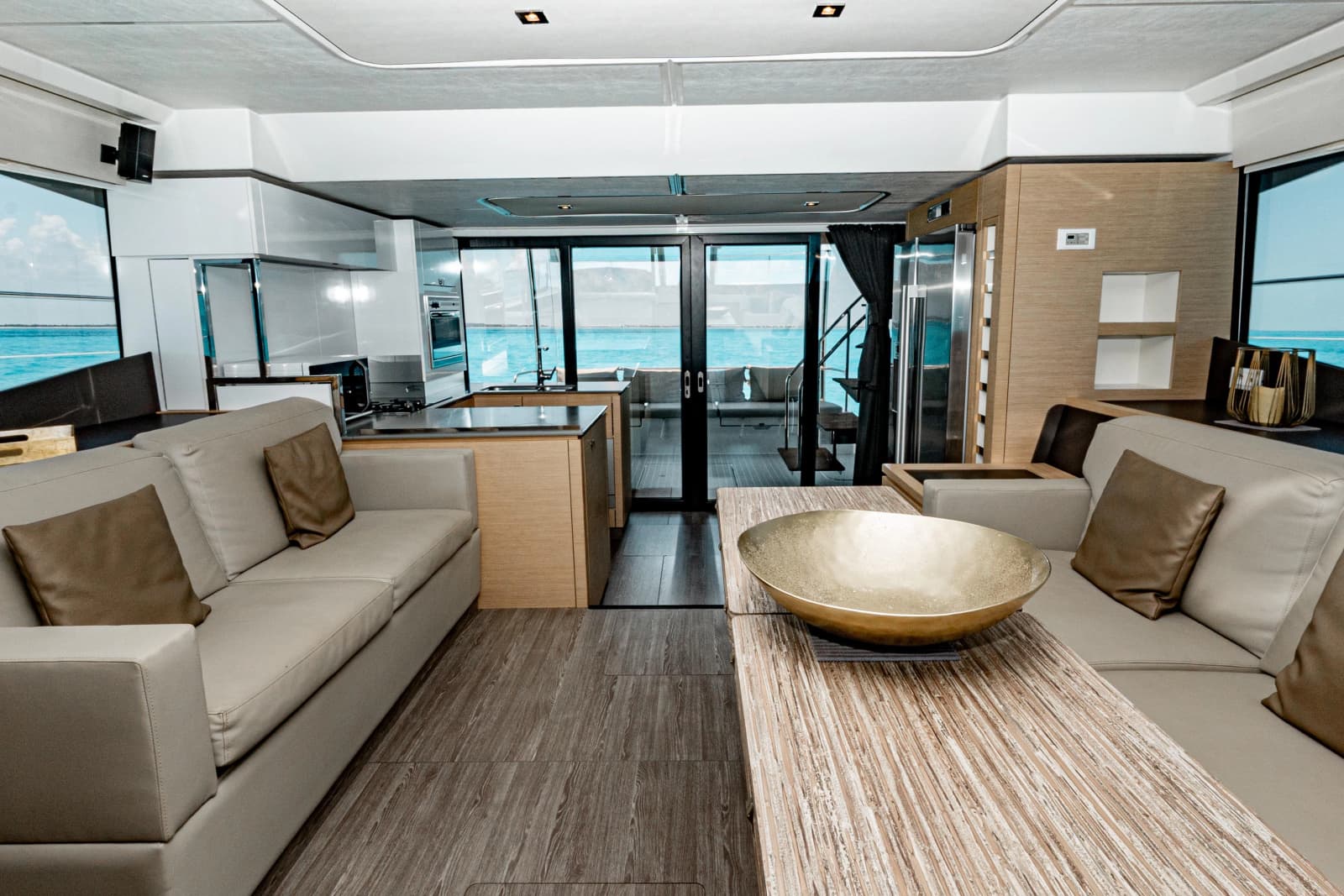 2020 Fountaine Pajot MY6 - Photo 24