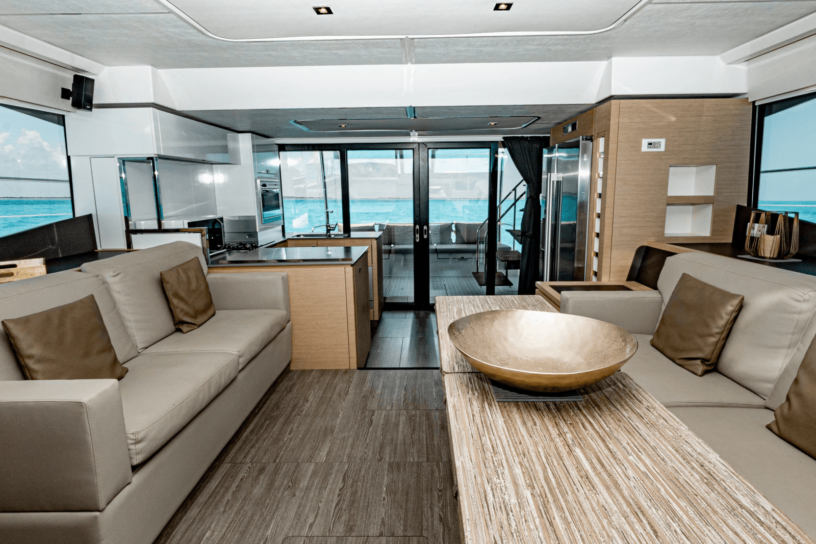 2020 Fountaine Pajot MY6 - Photo 24