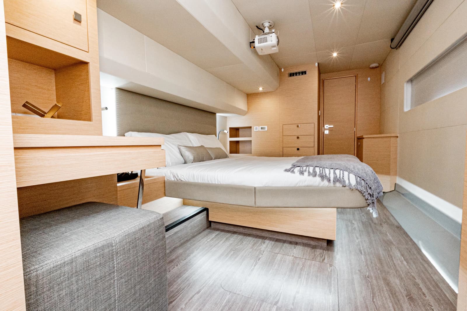 2020 Fountaine Pajot MY6 - Photo 27