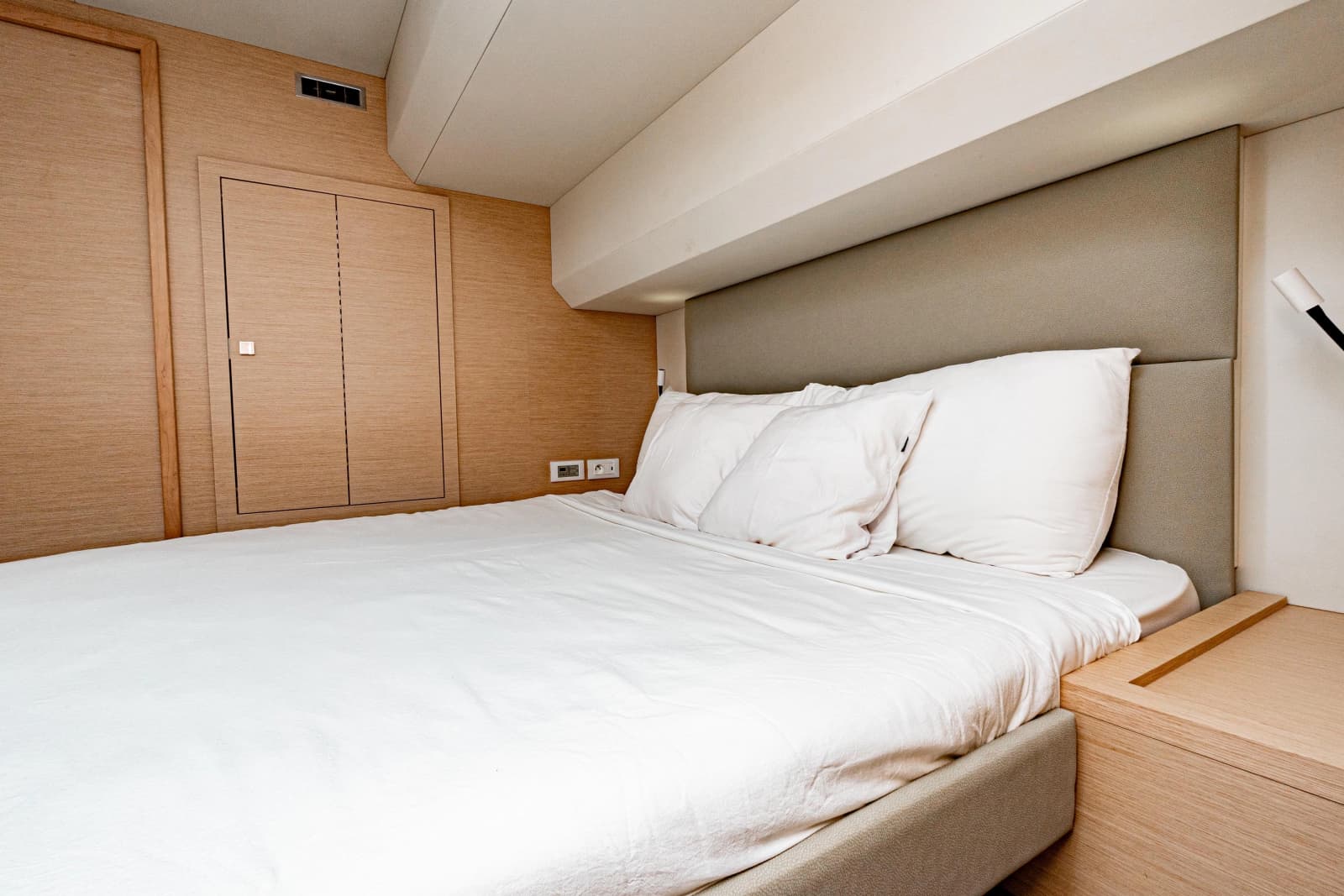2020 Fountaine Pajot MY6 - Photo 36