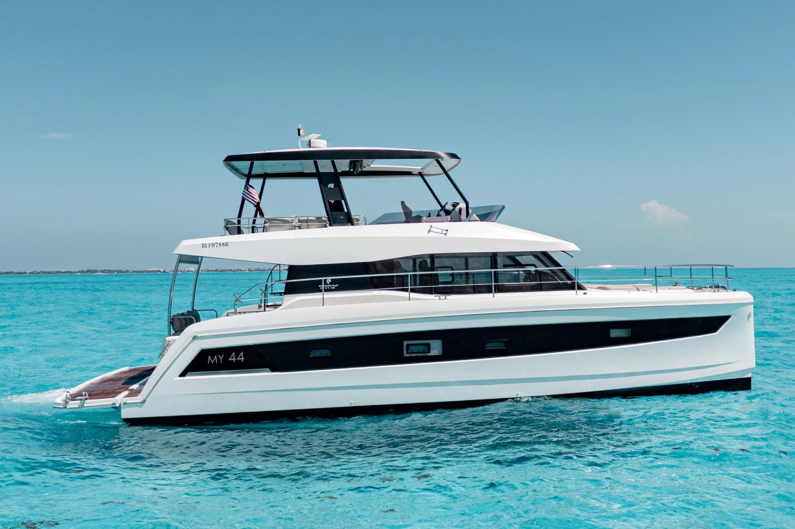 2020 Fountaine Pajot MY6 - Photo 2