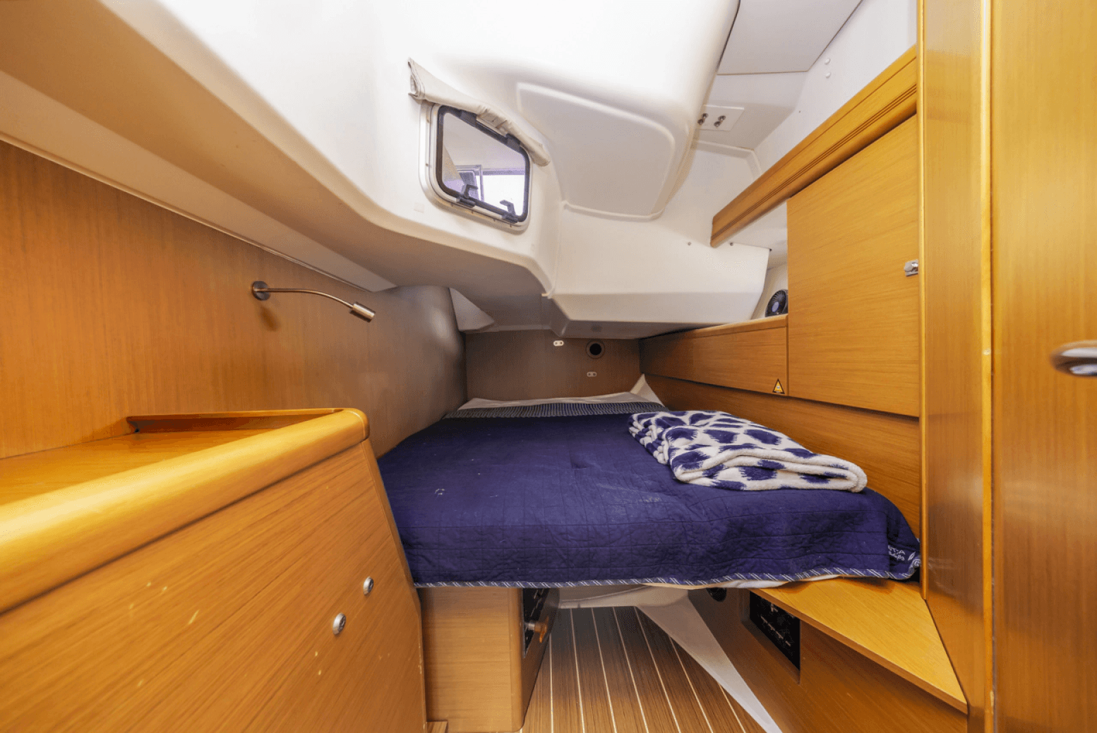 2011 Jeanneau Sun Odyssey 44i - Photo 31