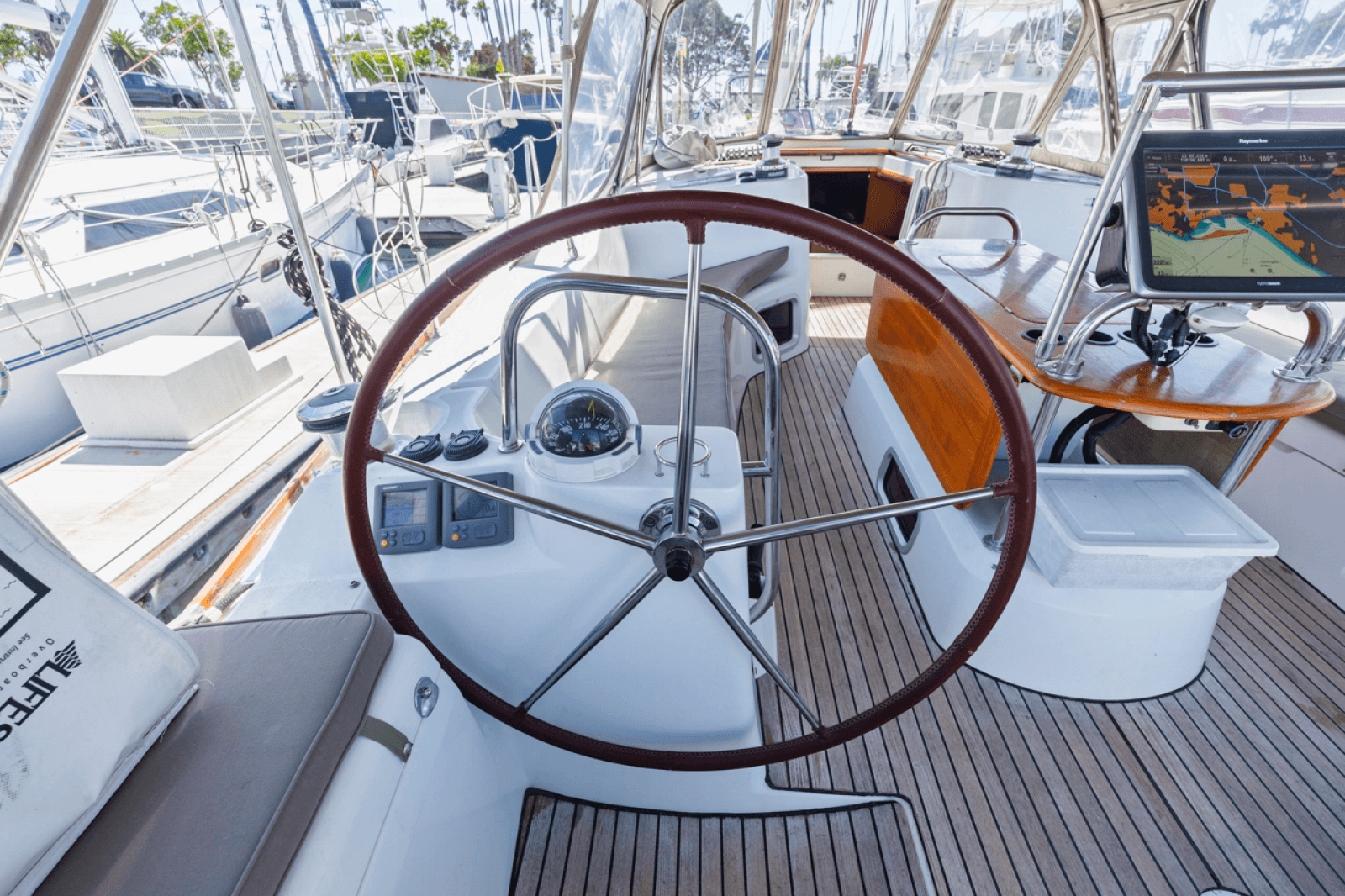 2011 Jeanneau Sun Odyssey 44i - Photo 16