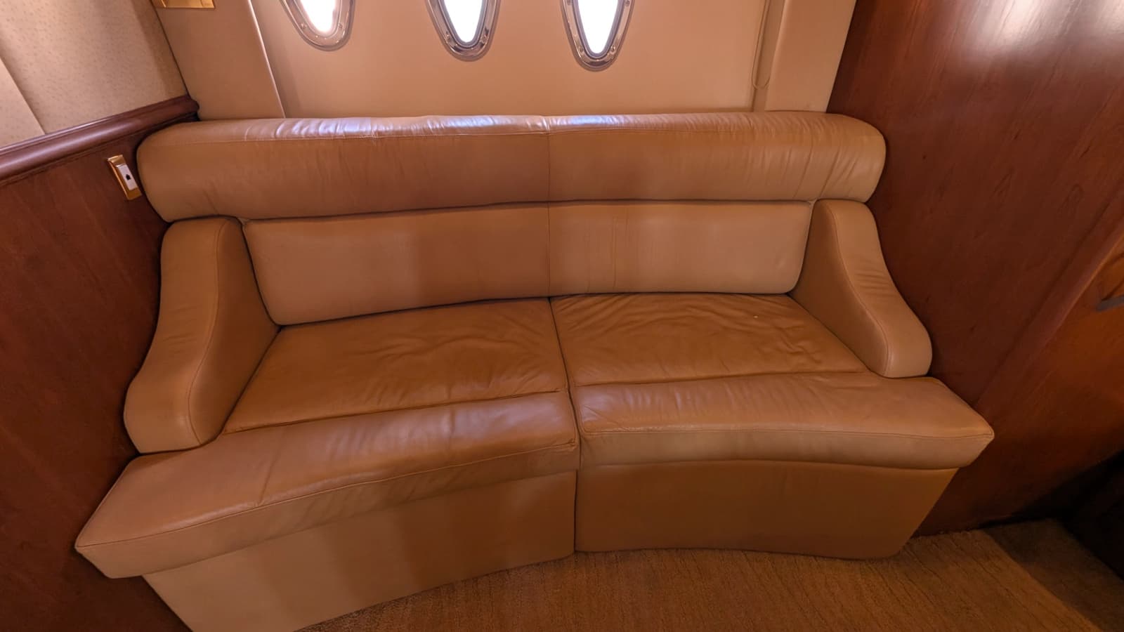 2010 Ovation Flybridge - Photo 50
